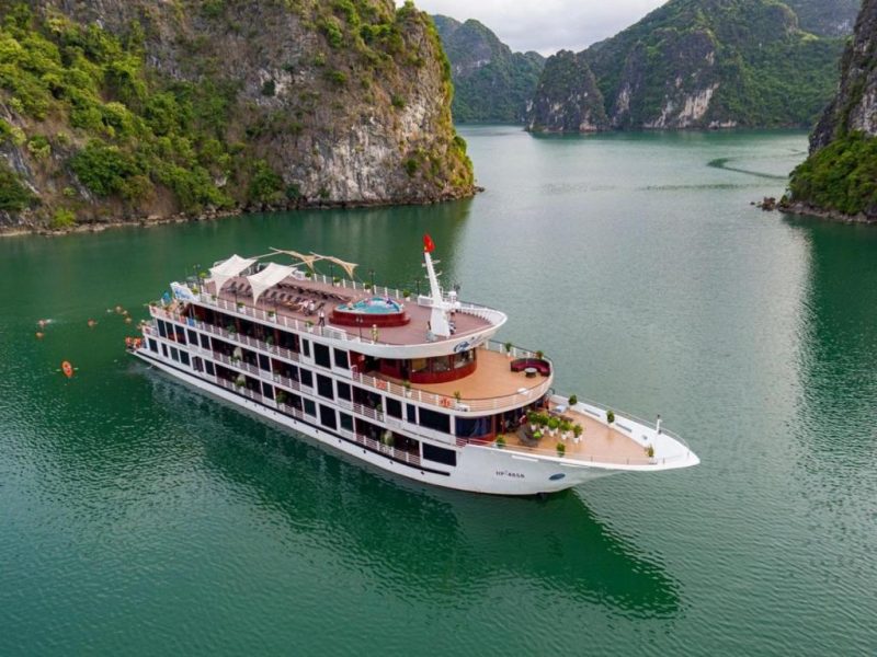 Tips for Cruising in Ha Long Bay in 2024