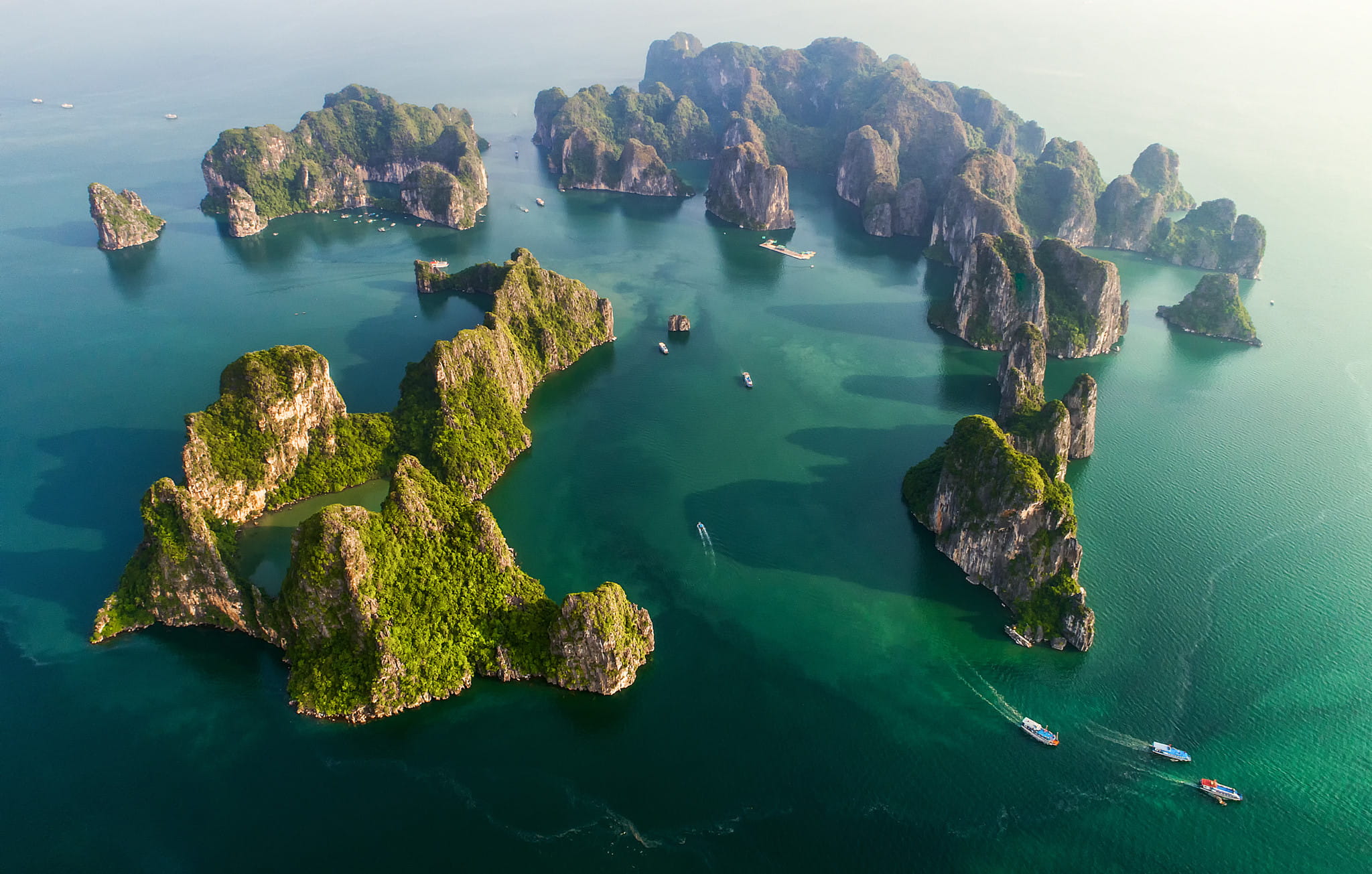 Halong Bay: The Ideal Romantic Destination for Couples