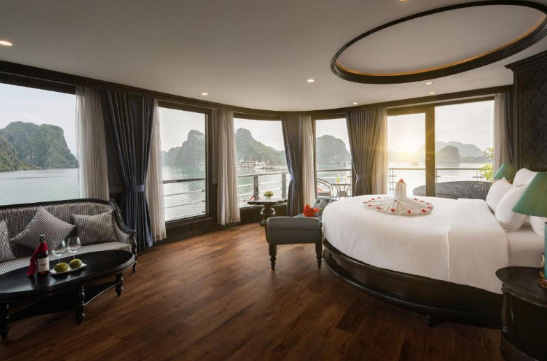 Suite Honeymoon Hướng Biển (Honeymoon Sea View Suite)